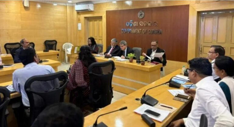 18b0ca50-a0a4-4b35-8b79-ab649c243934