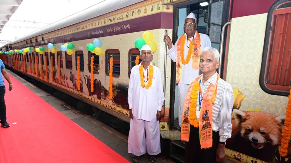 Under-the-chief-minister-s-pilgrimage-scheme-for-s_1728589470772