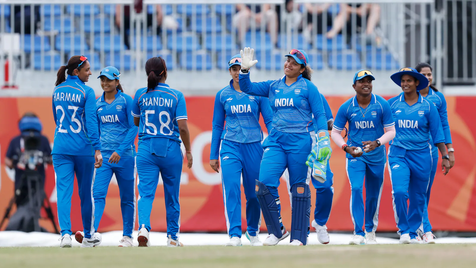 bde2n6h_india-women-bcci_625x300_21_September_26