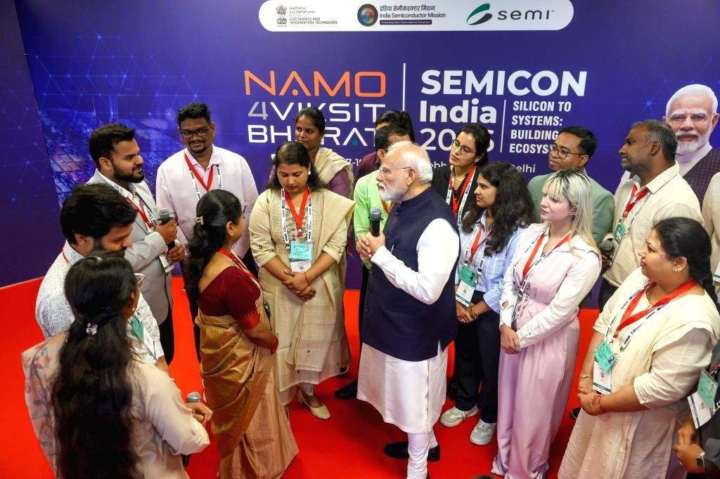 pm-modi-inaugurates-semicon-india-2026-2101377